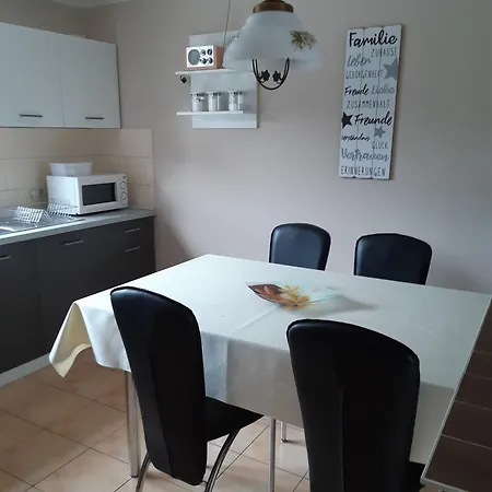 Ferienwohnung * Gresenhorst